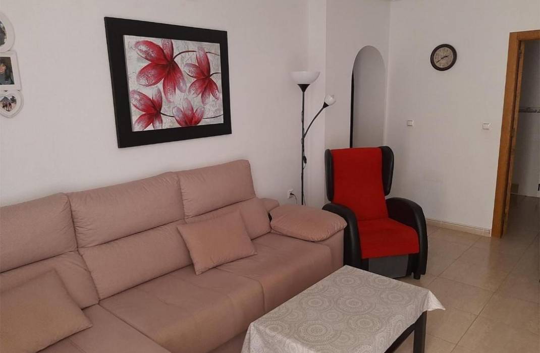 Resale - Bungalow - Orihuela Costa - PAU 26