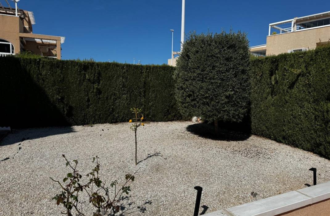 Resale - Bungalow - Orihuela Costa - Playa Flamenca Norte