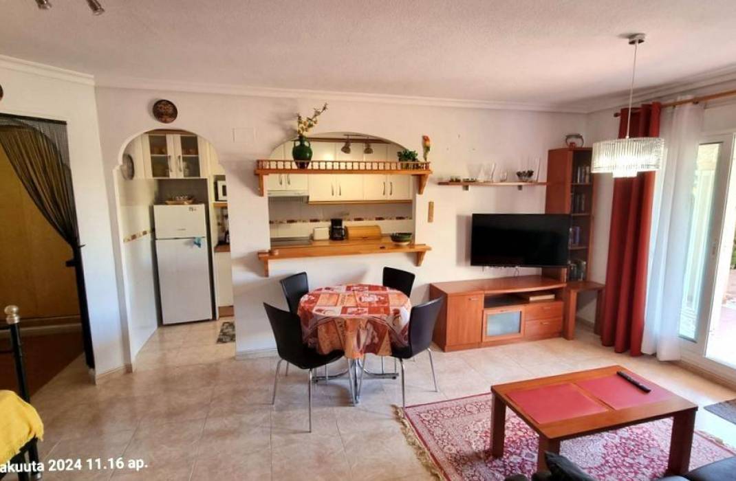 Resale - Bungalow - Orihuela Costa - Playa Flamenca