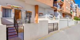 Resale - Bungalow - Orihuela Costa - Playa Flamenca