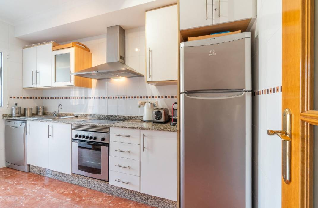 Resale - Bungalow - Orihuela Costa