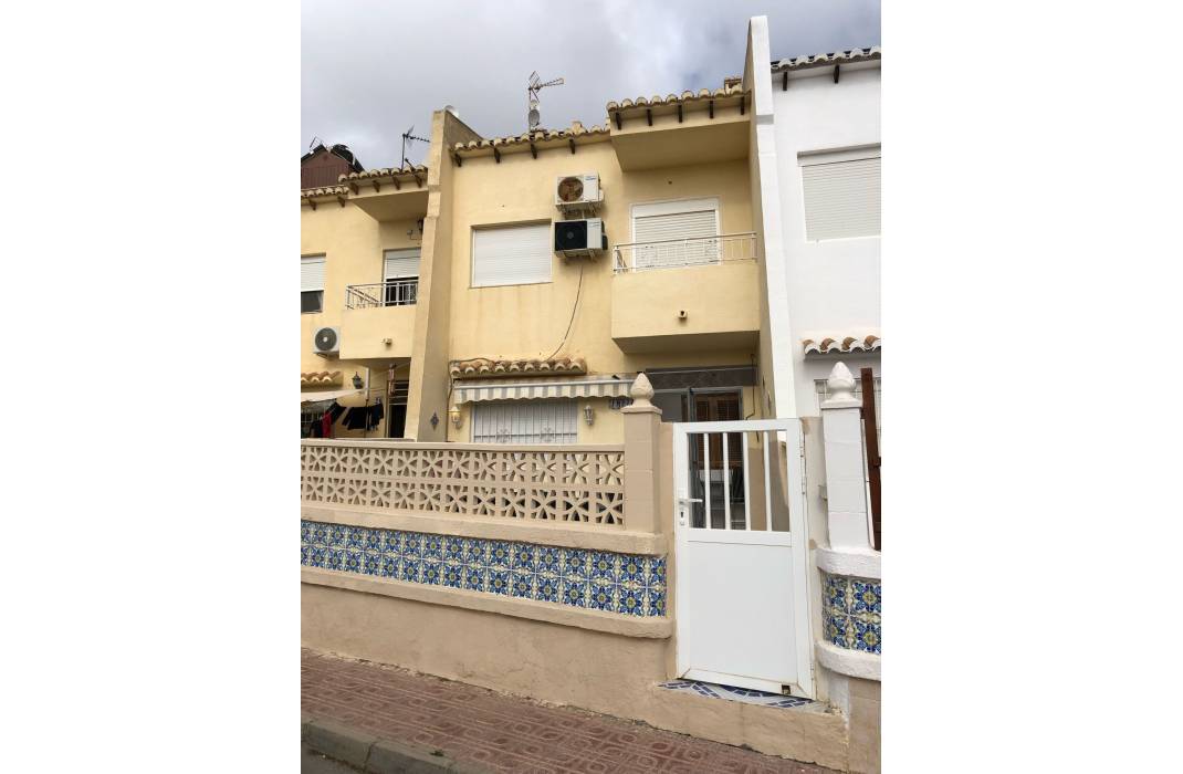 Resale - Bungalow - Torrevieja - 0