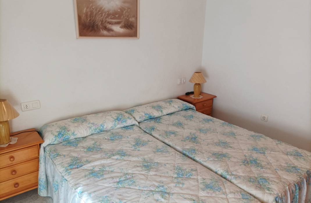 Resale - Bungalow - Torrevieja - 0