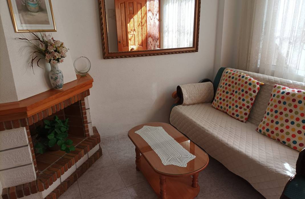 Resale - Bungalow - Torrevieja - 0