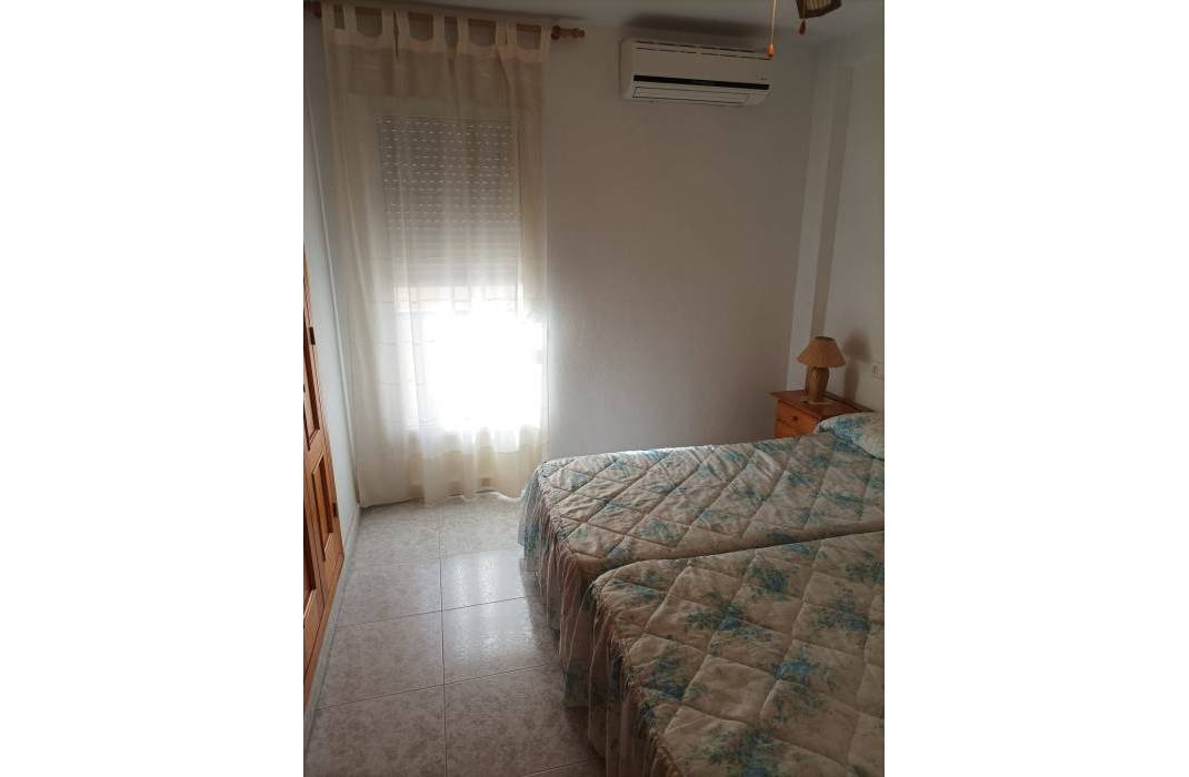 Resale - Bungalow - Torrevieja - 0