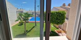 Resale - Bungalow - Torrevieja - Aguas nuevas 1