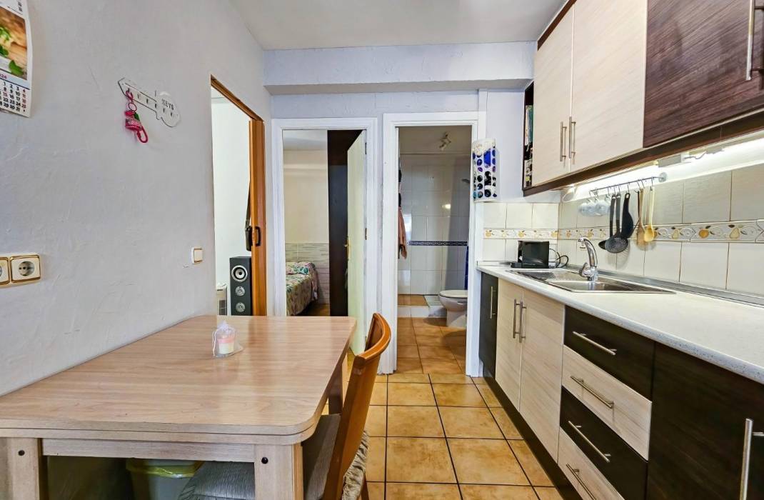 Resale - Bungalow - Torrevieja - Calas blanca