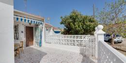 Resale - Bungalow - Torrevieja - CALLE MANUEL BENITEZ EL CORD, 40