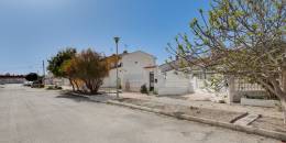 Resale - Bungalow - Torrevieja - CALLE MANUEL BENITEZ EL CORD, 40