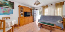 Resale - Bungalow - Torrevieja - CALLE MANUEL BENITEZ EL CORD, 40