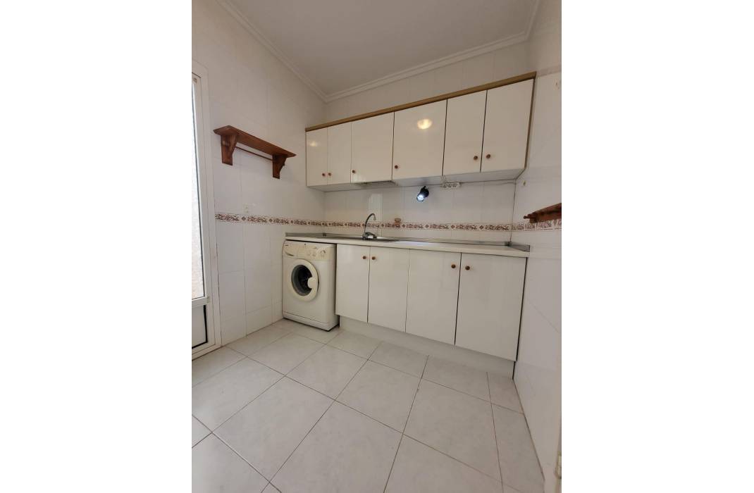 Resale - Bungalow - Torrevieja - Carrefour