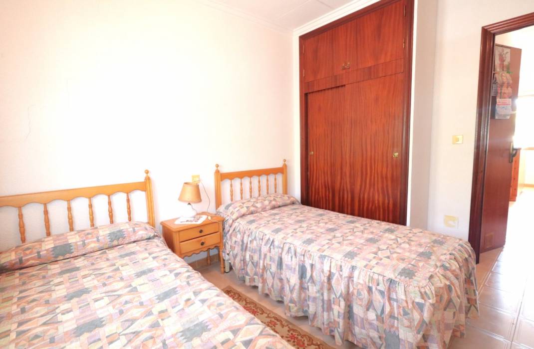 Resale - Bungalow - Torrevieja - goleta Bribon n 20