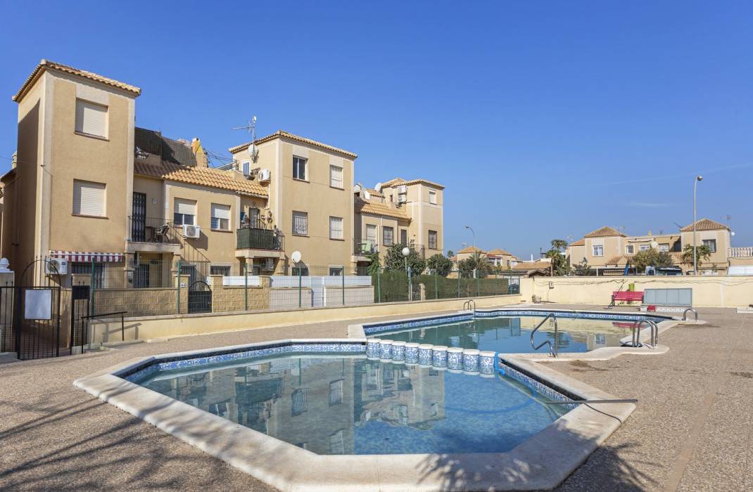 Resale - Bungalow - Torrevieja - Jardin del Mar 1