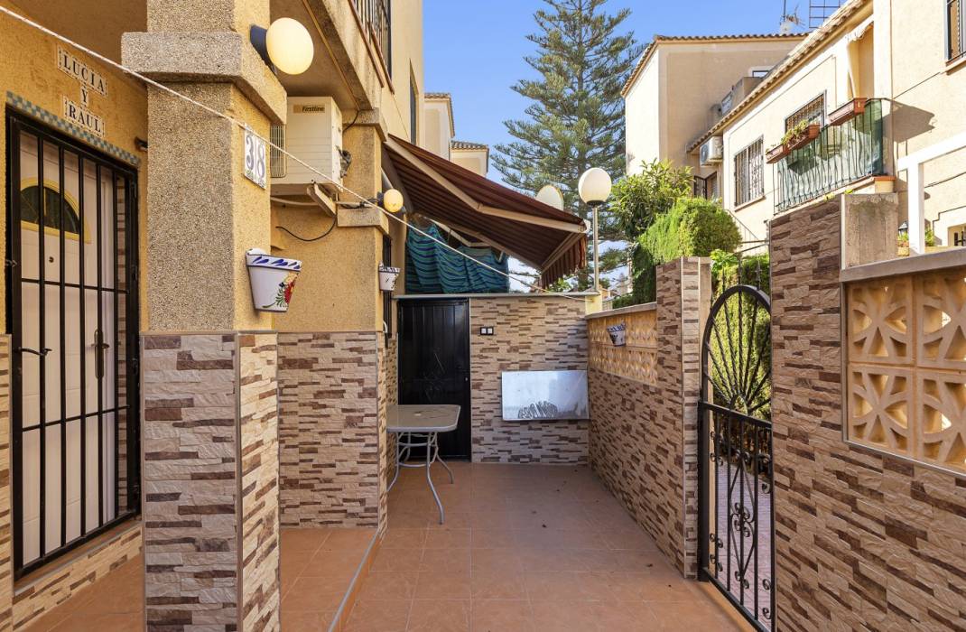 Resale - Bungalow - Torrevieja - Jardin del Mar 1