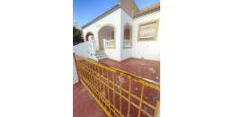 Resale - Bungalow - Torrevieja - La Siesta - El Salado - Torreta