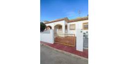 Resale - Bungalow - Torrevieja - La Siesta - El Salado - Torreta