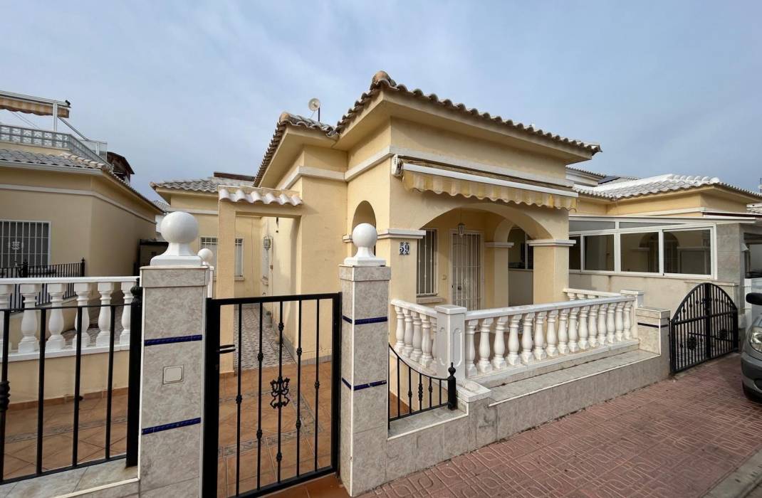 Resale - Bungalow - Torrevieja - La siesta