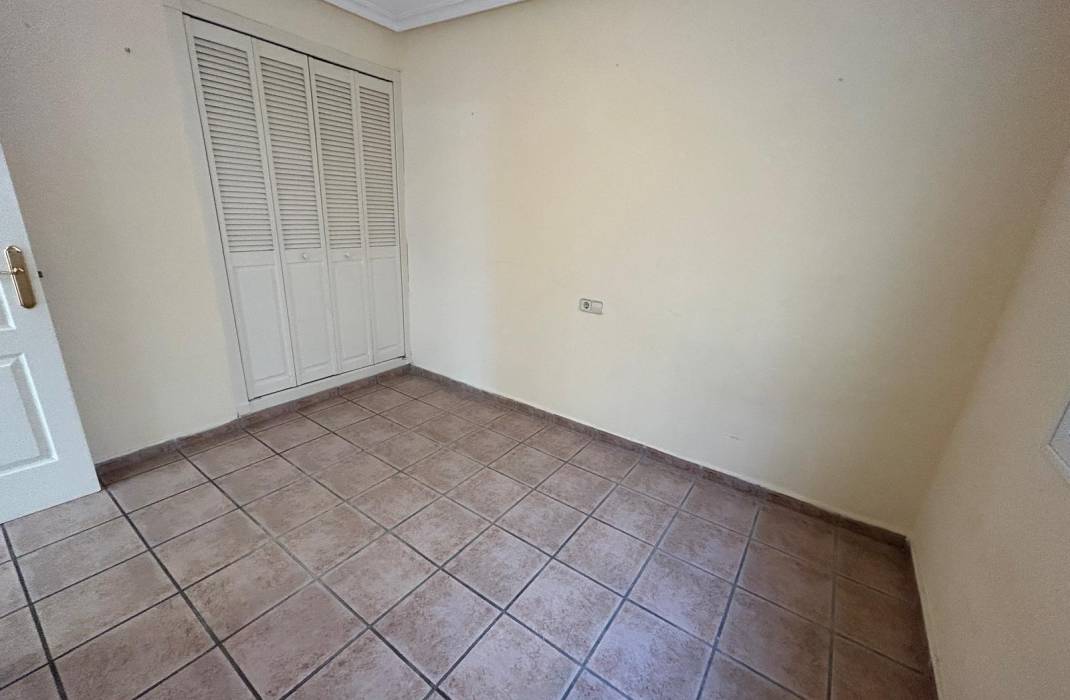 Resale - Bungalow - Torrevieja - La siesta