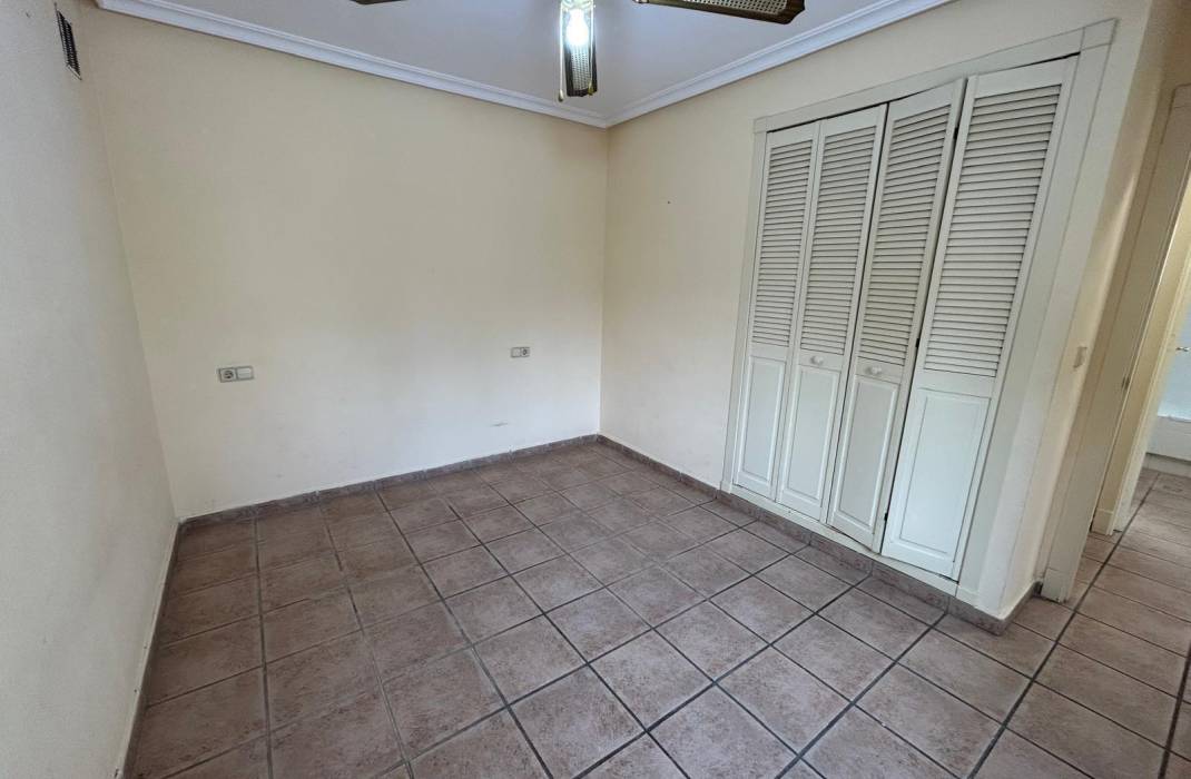 Resale - Bungalow - Torrevieja - La siesta