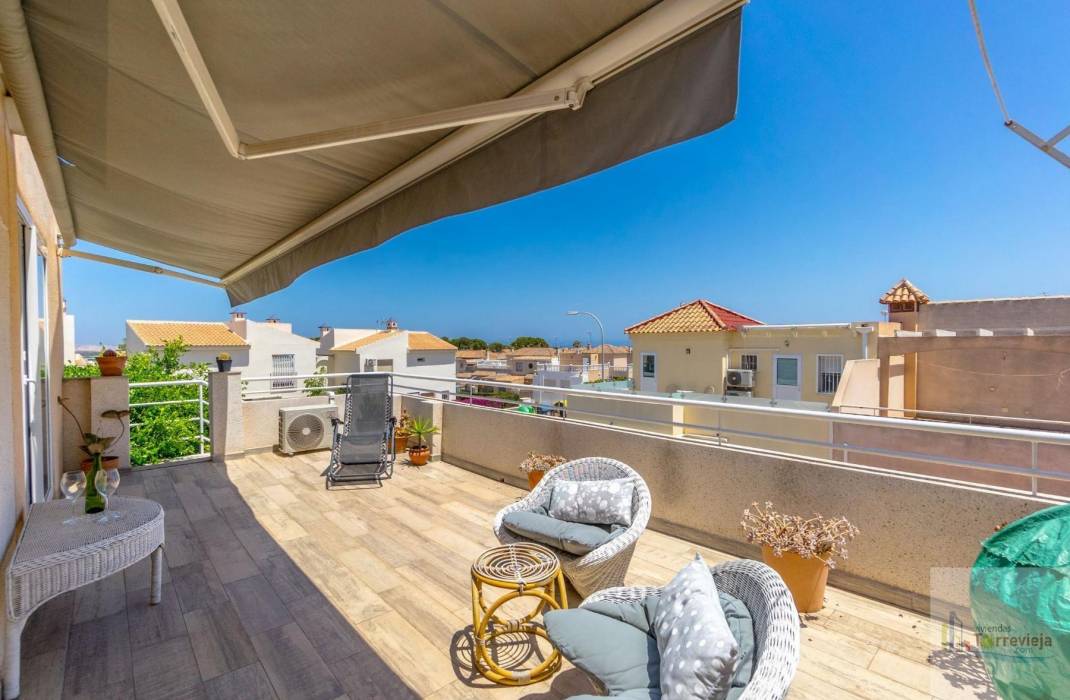 Resale - Bungalow - Torrevieja - Los altos