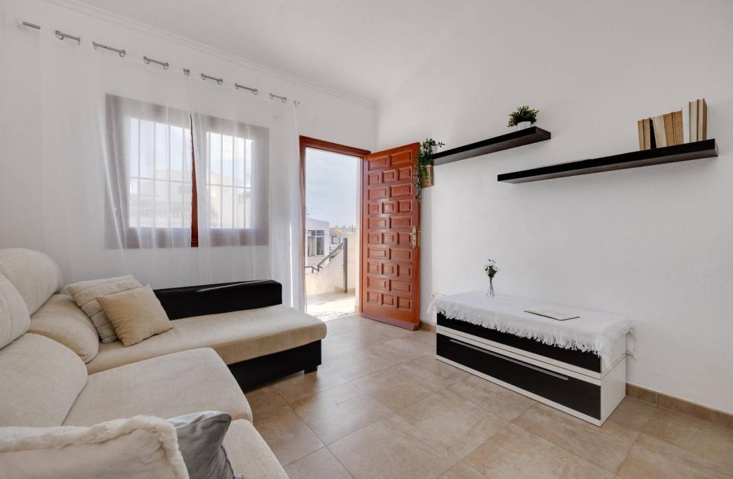 Resale - Bungalow - Torrevieja - Los Frutales