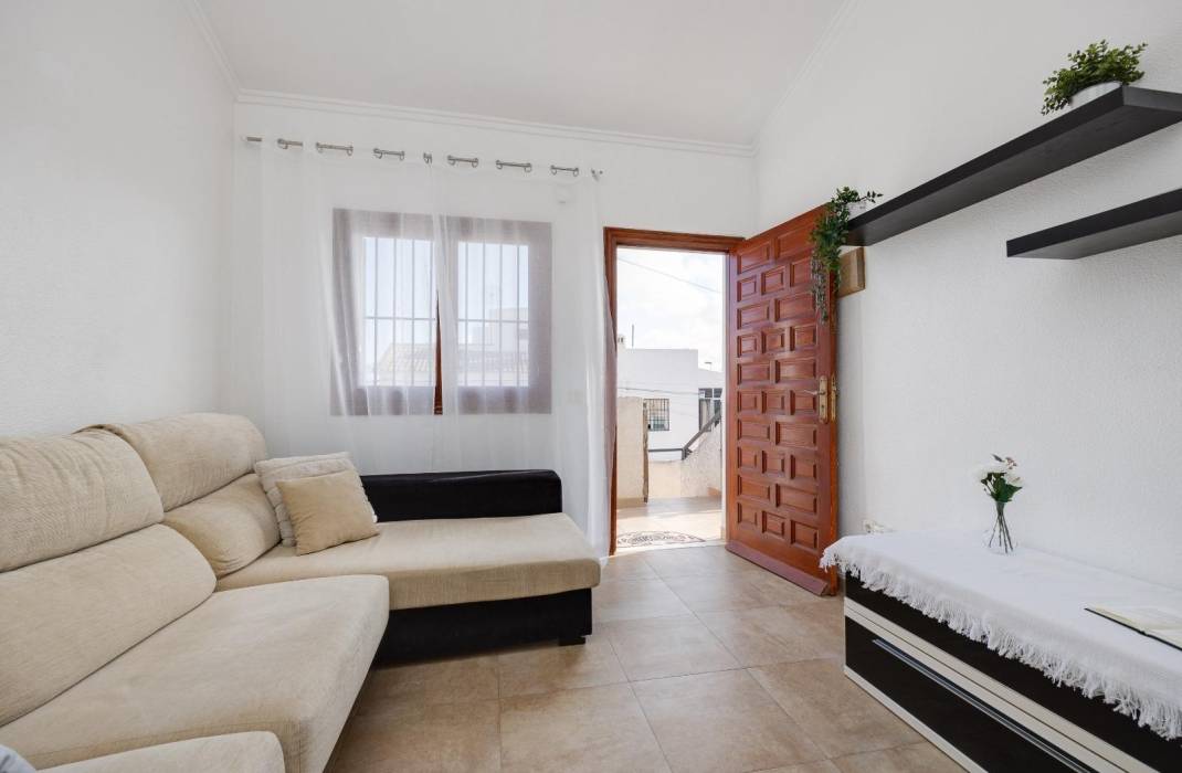 Resale - Bungalow - Torrevieja - Los Frutales