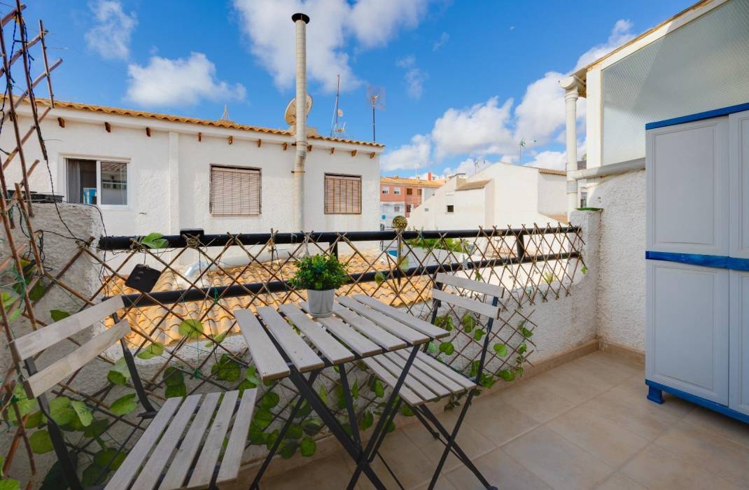 Resale - Bungalow - Torrevieja - Los Frutales