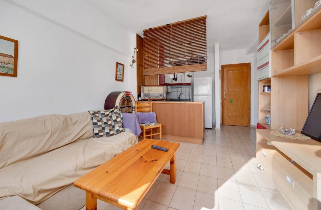 Resale - Bungalow - Torrevieja - Playa de los Naufragos