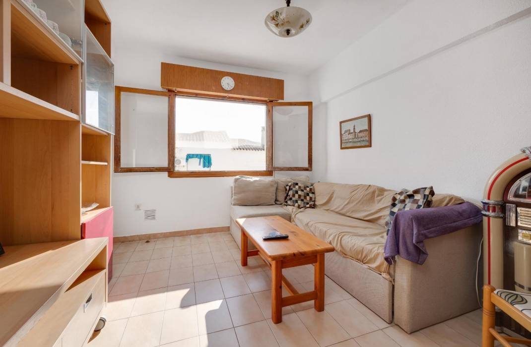 Resale - Bungalow - Torrevieja - Playa de los Naufragos