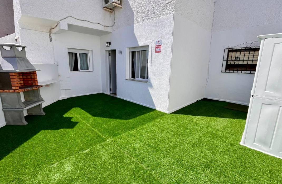 Resale - Bungalow - Torrevieja - Torretas