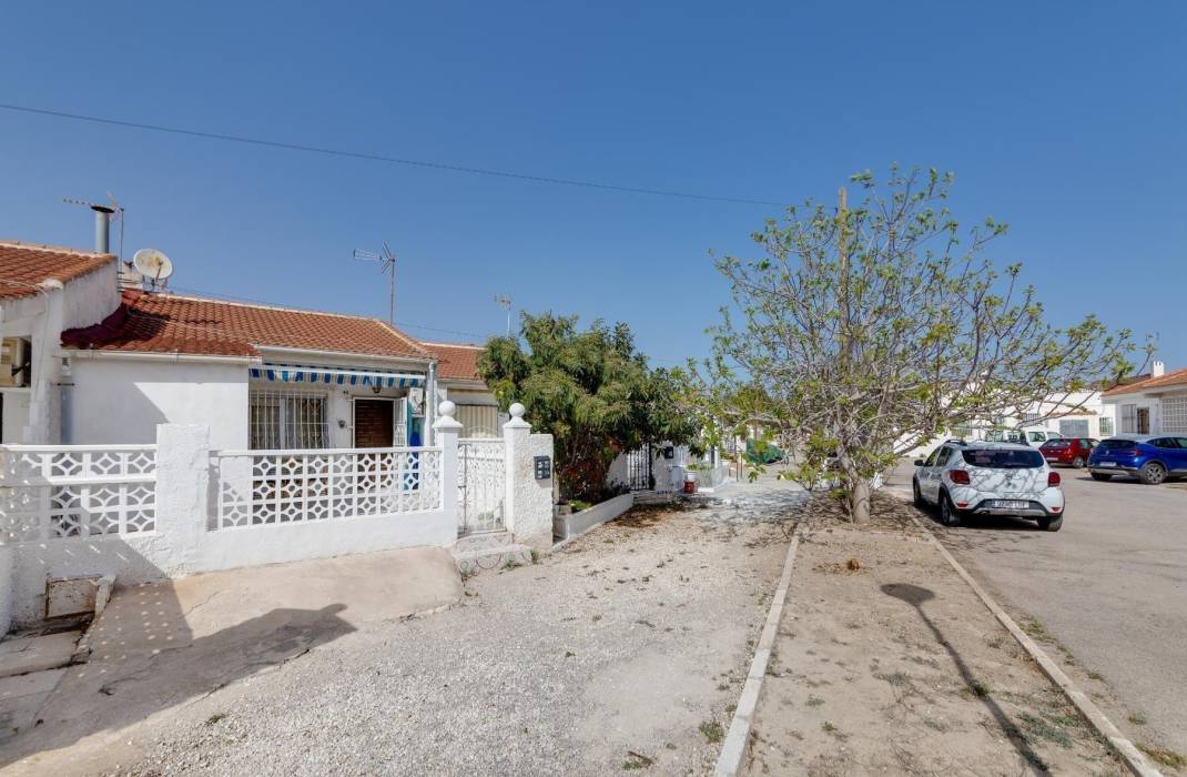 Resale - Bungalow - Torrevieja - Torretas