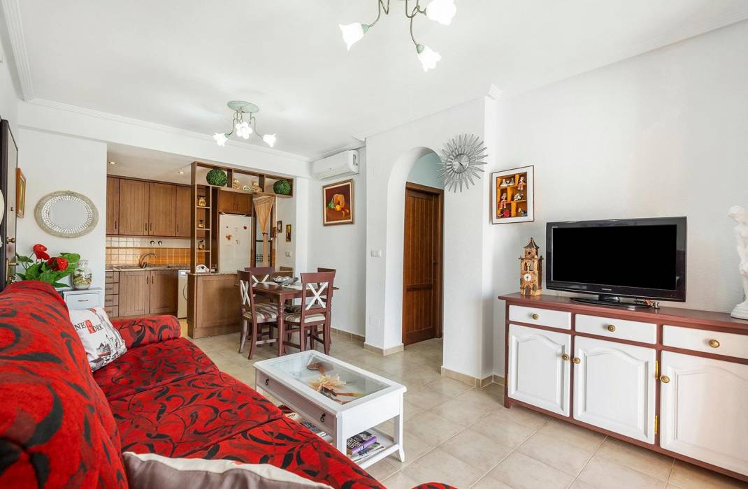 Resale - Bungalow - Torrevieja