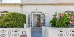 Resale - Bungalow - Torrevieja
