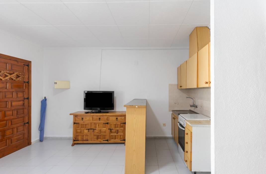 Resale - Bungalow - Torrevieja