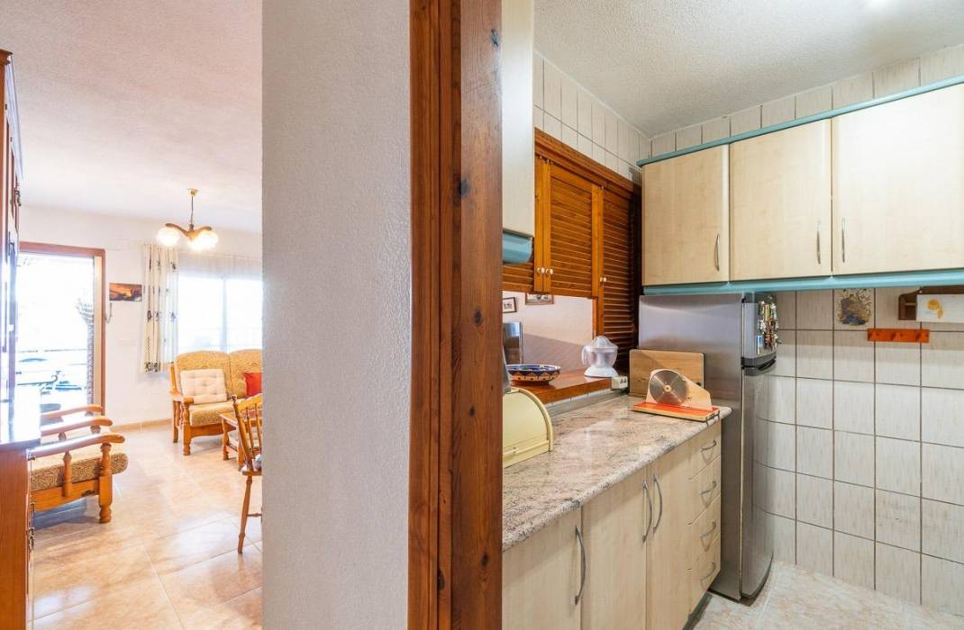 Resale - Bungalow - Torrevieja