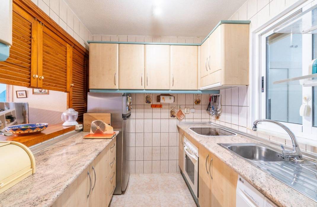 Resale - Bungalow - Torrevieja