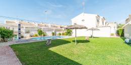 Resale - Bungalow - Torrevieja