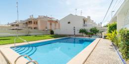 Resale - Bungalow - Torrevieja