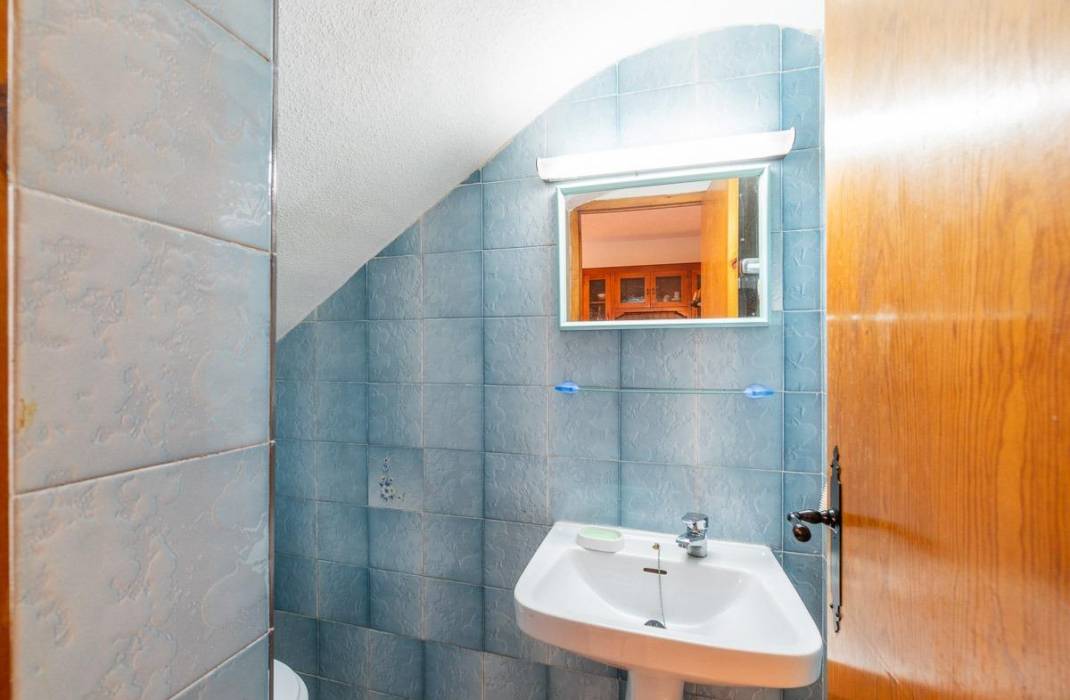 Resale - Bungalow - Torrevieja