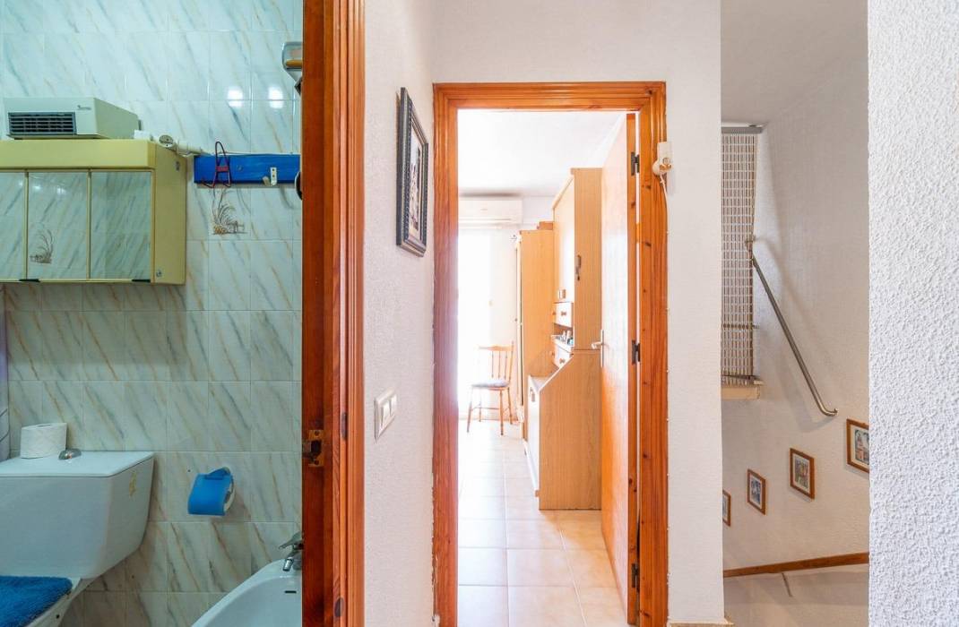 Resale - Bungalow - Torrevieja