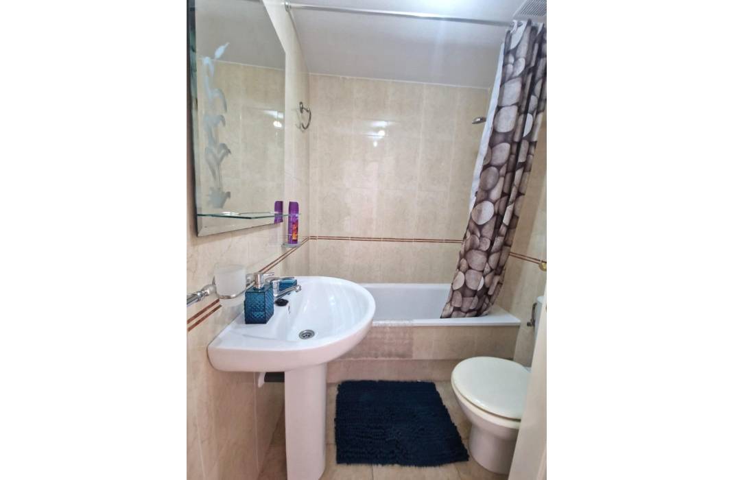 Resale - Bungalow - Torrevieja