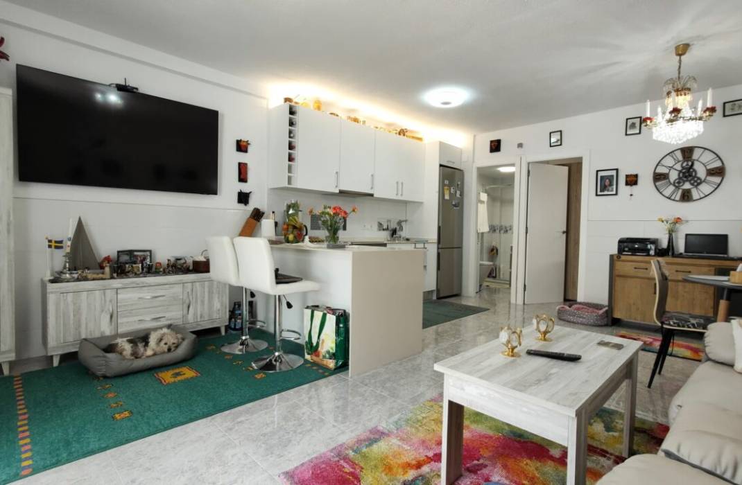 Resale - Bungalow - Torrevieja