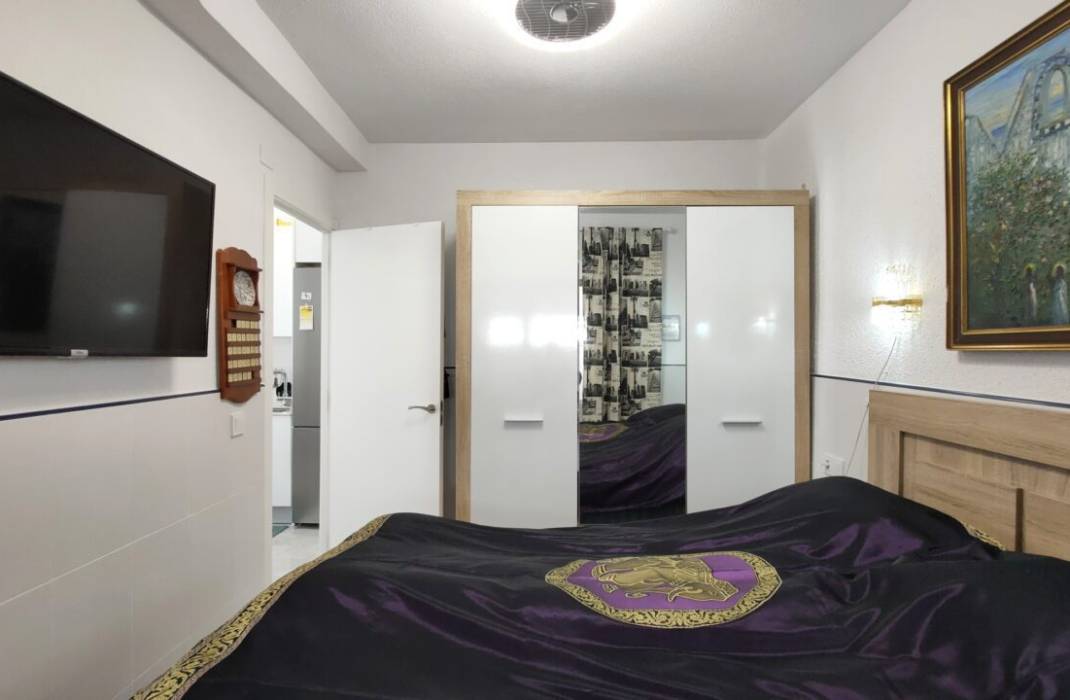 Resale - Bungalow - Torrevieja