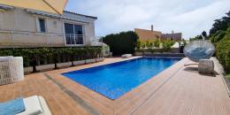 Resale - Chalet - Torrevieja - La Mata