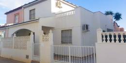 Resale - Chalet - Torrevieja - La siesta