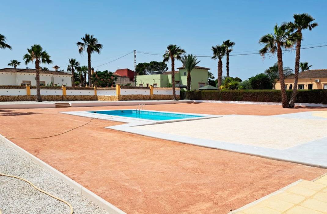 Resale - Country Villa - Catral