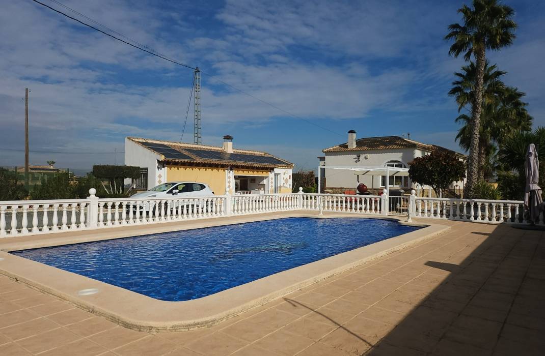 Resale - Country Villa - Catral