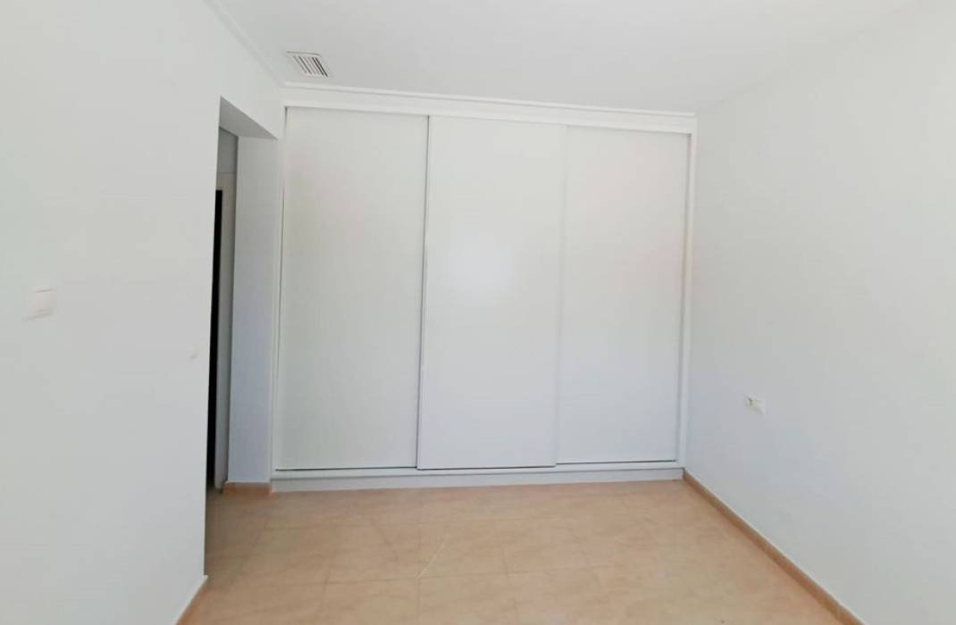 Resale - Country Villa - Catral