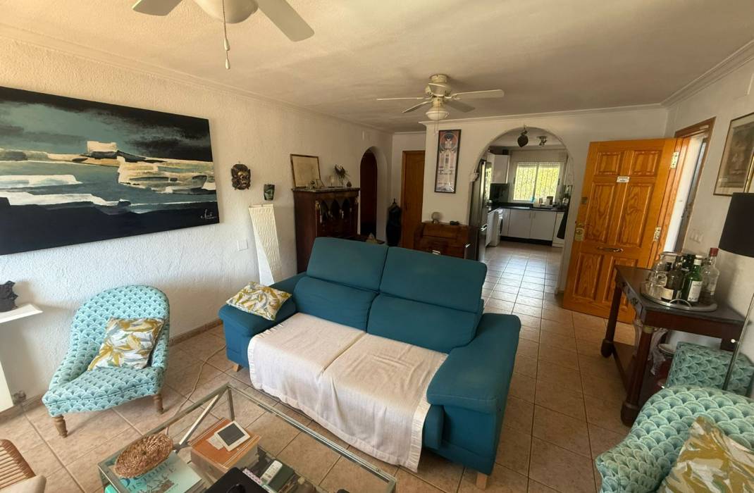 Resale - Country Villa - Crevillente