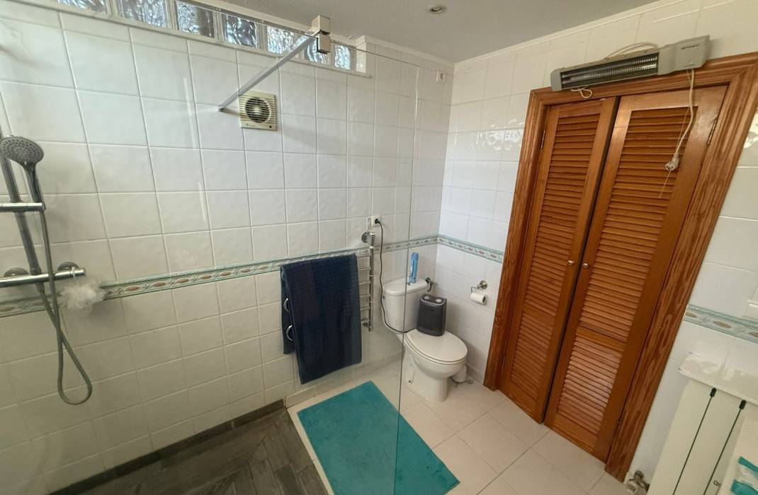 Resale - Country Villa - Crevillente